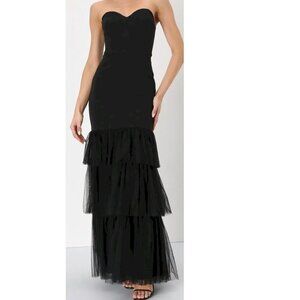 Elegant Black Strapless Tiered Dress